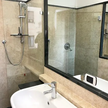 Apartment Relax Two Steps From The Lake Lecco